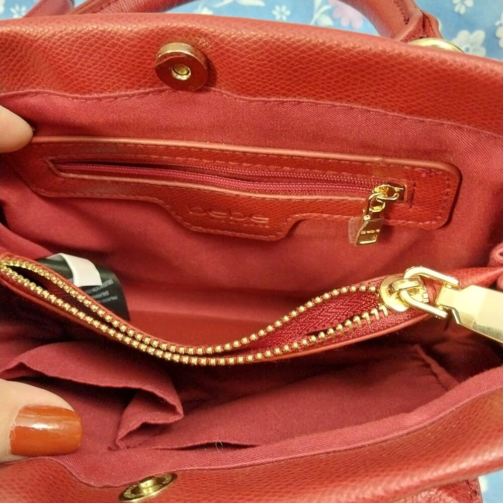 3254 Small Be Be Handbag Cross Body Purse in Red. In Excellent Condition. - Picture 10 of 15